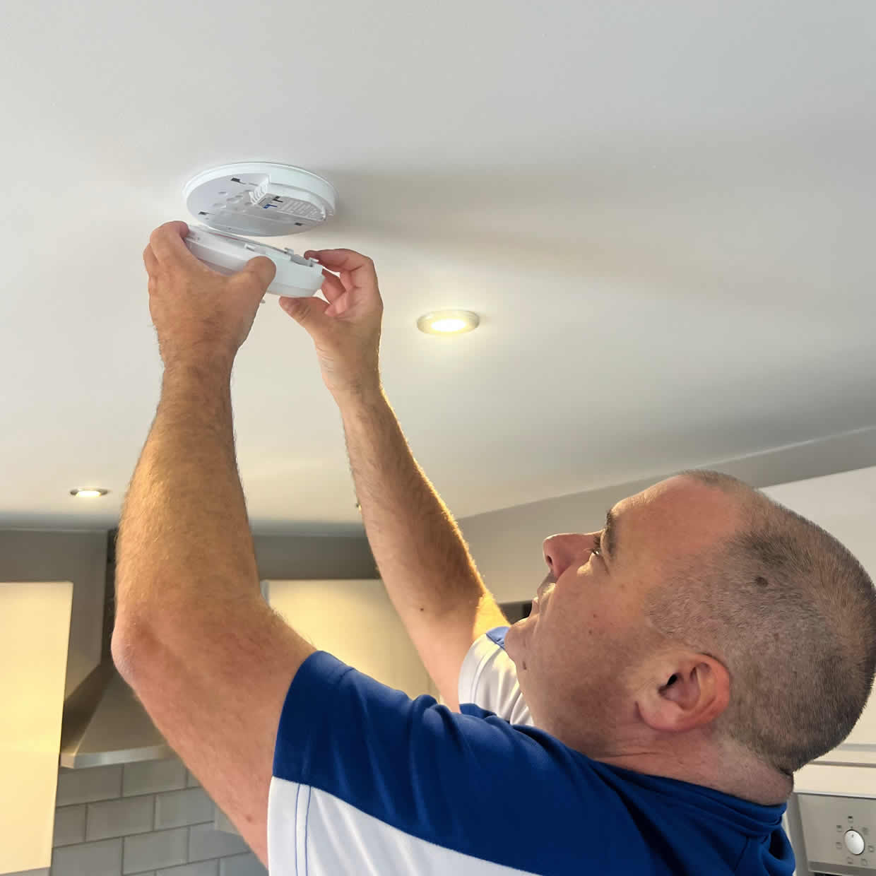 Smoke alarm installation for landlords and rental properties in Cambridge